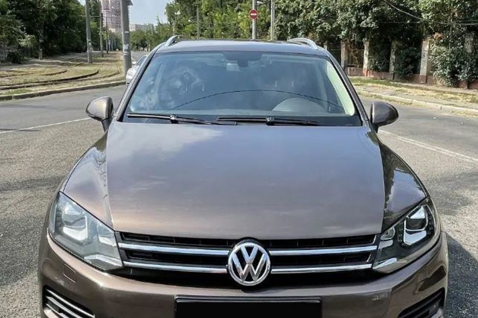 Продам Volkswagen Touareg NF 2013 года в Одессе