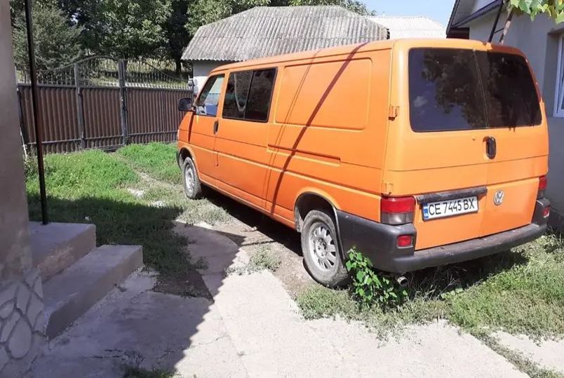 Продам Volkswagen T4 (Transporter) пасс. Дизель 1995 года в Днепре