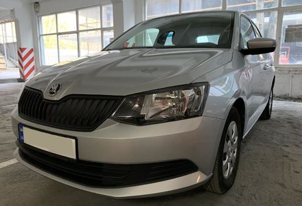 Продам Skoda Fabia 2017 года в Киеве