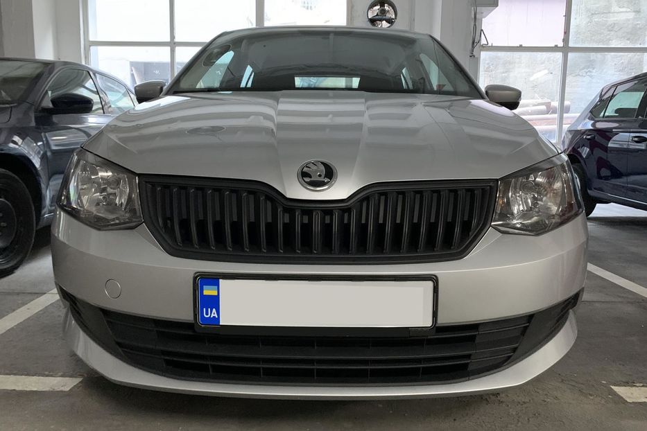 Продам Skoda Fabia 2017 года в Киеве