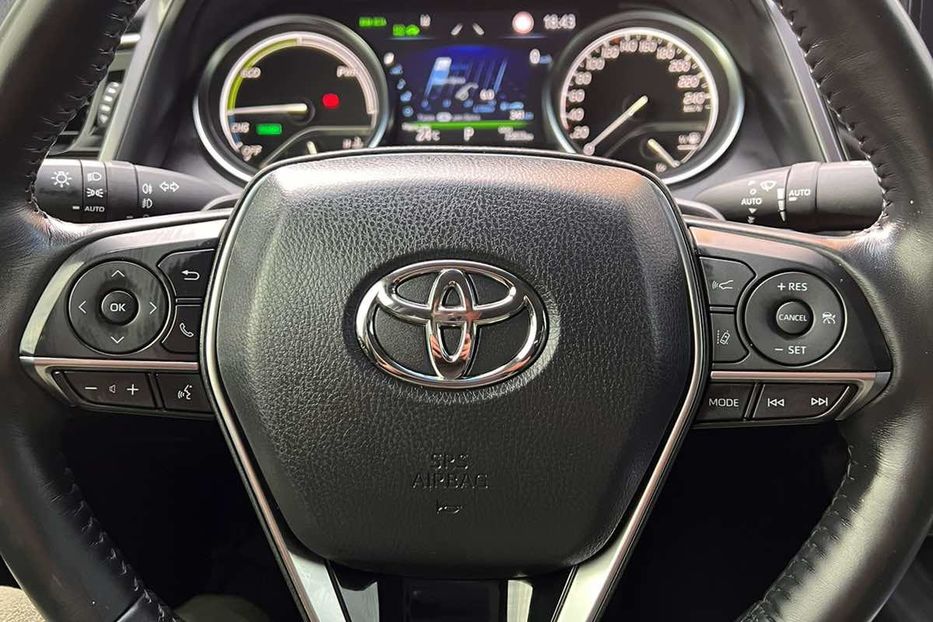 Продам Toyota Camry Premium+ 2021 года в г. Шостка, Сумская область