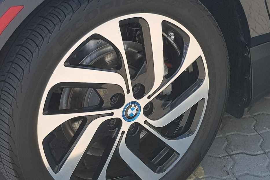 Продам BMW I3 2018 года в Одессе
