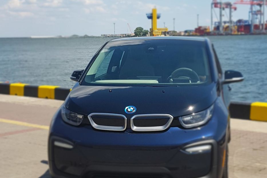 Продам BMW I3 2018 года в Одессе