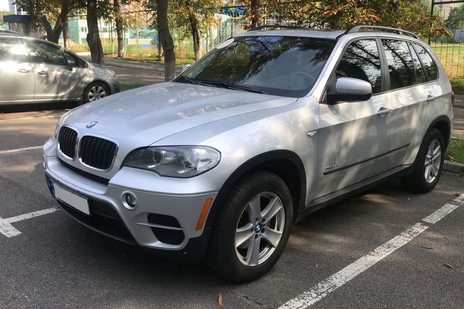 Продам BMW X5 2012 года в Киеве