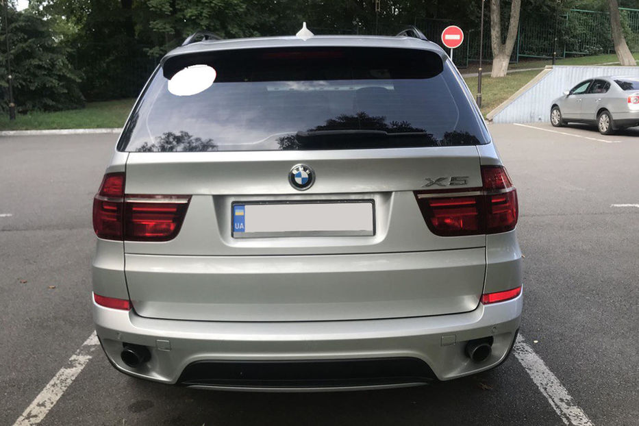 Продам BMW X5 2012 года в Киеве