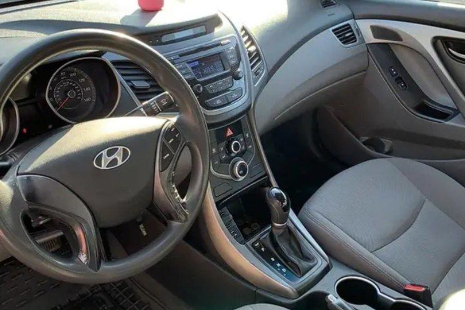 Продам Hyundai Elantra SE 2014 года в Киеве