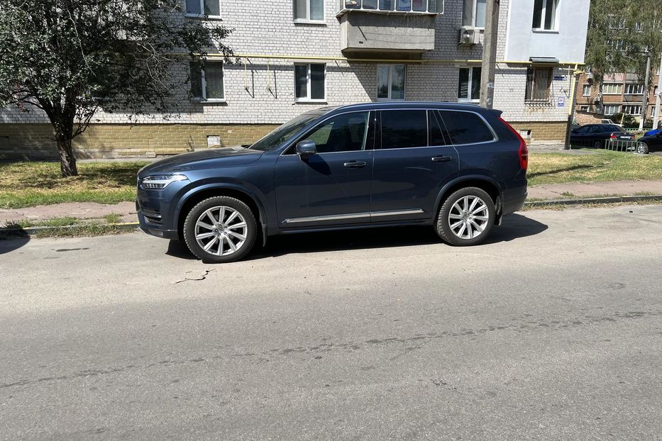 Продам Volvo XC90 Inscription 2018 года в Киеве