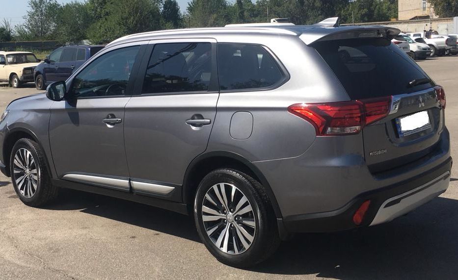 Продам Mitsubishi Outlander 2019 года в Днепре