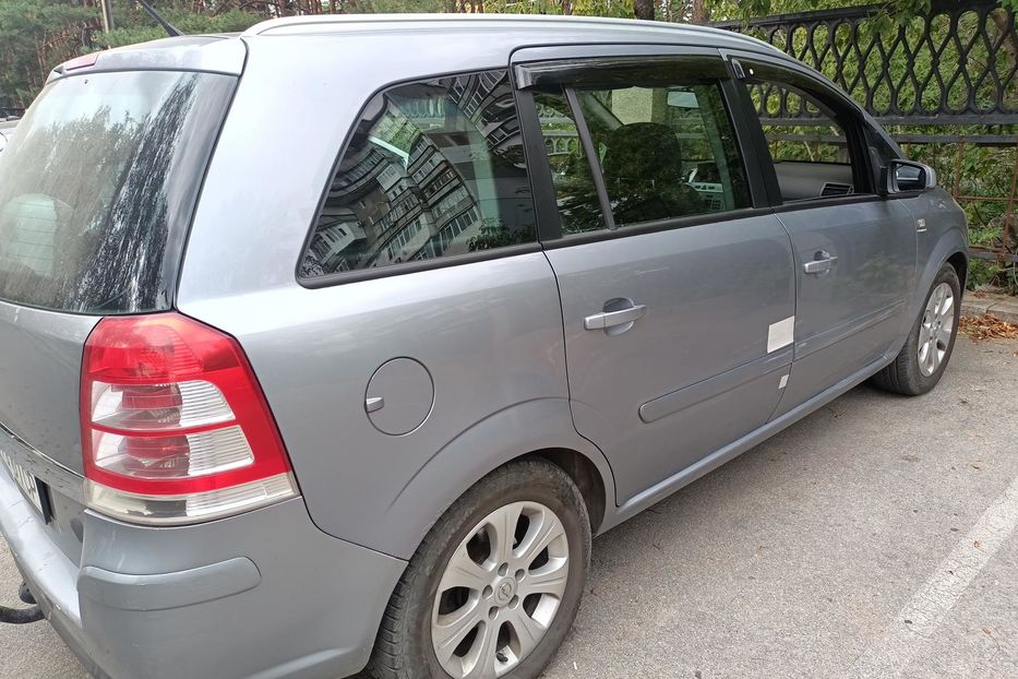 Продам Opel Zafira 2009 года в Кропивницком