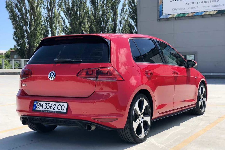 Продам Volkswagen Golf GTI 2017 года в Киеве