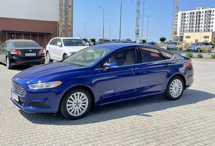 Продам Ford Fusion SE HYBRID  2013 года в г. Южный, Одесская область