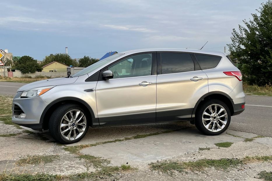 Продам Ford Escape SEL 2013 года в г. Южный, Одесская область