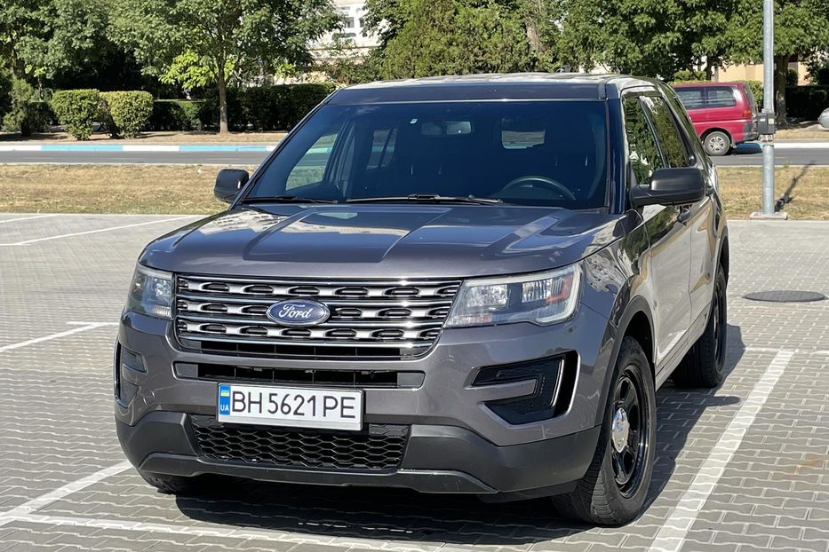 Продам Ford Explorer 2016 года в г. Южный, Одесская область