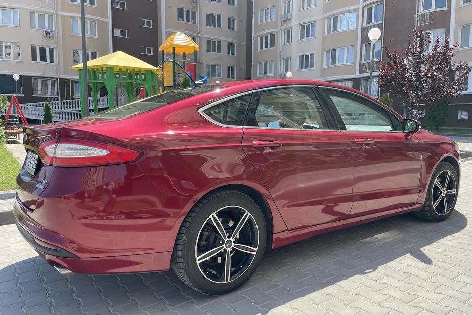 Продам Ford Fusion Se 2013 года в г. Южный, Одесская область