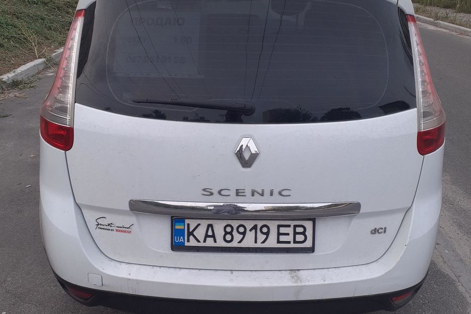 Продам Renault Grand Scenic 2012 года в Киеве