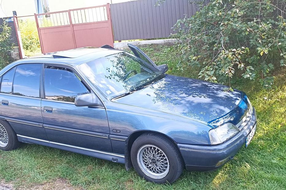 Продам Opel Omega CD 1988 года в г. Борисполь, Киевская область