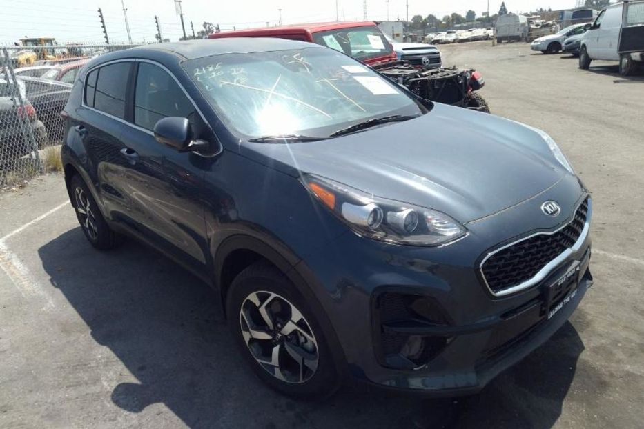 Продам Kia Sportage LX 2022 года в Киеве