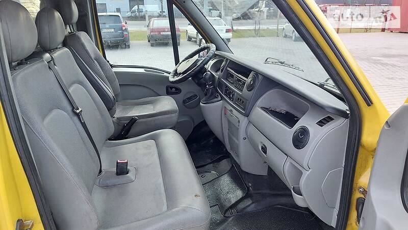 Продам Renault Master груз. 2003 года в Ровно