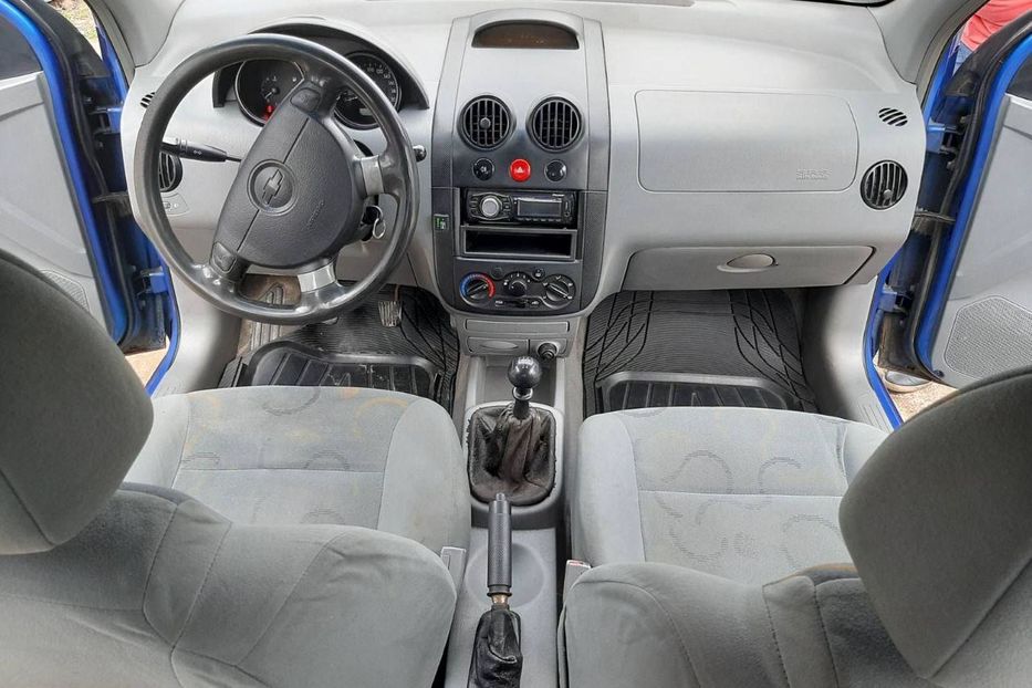 Продам Chevrolet Aveo 2005 года в Киеве