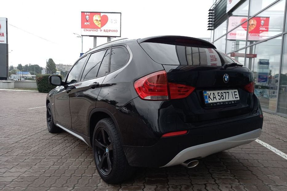 Продам BMW X1 xDrive 20d 2011 года в Киеве