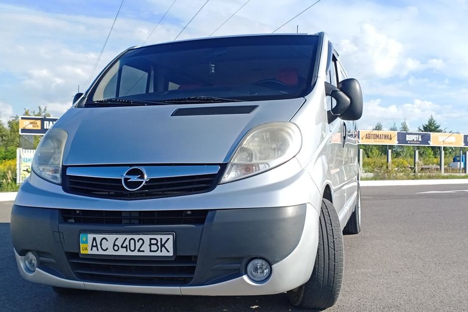 Продам Opel Vivaro пасс. 2006 года в Луцке