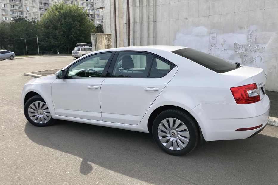 Продам Skoda Octavia A7 2018 года в Киеве