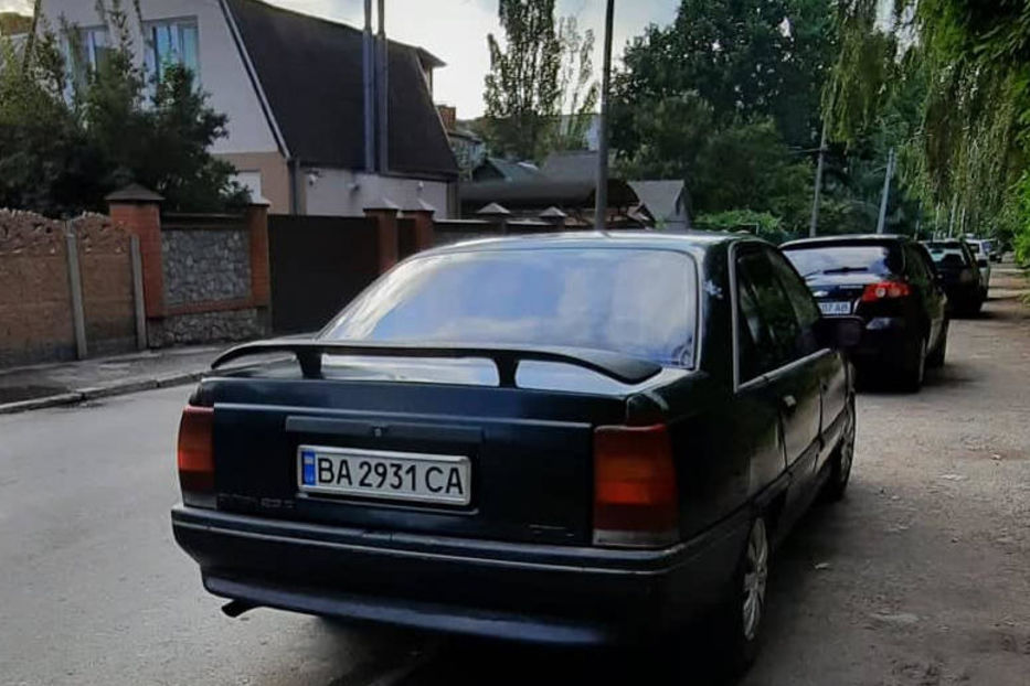 Продам Opel Omega 1989 года в Николаеве