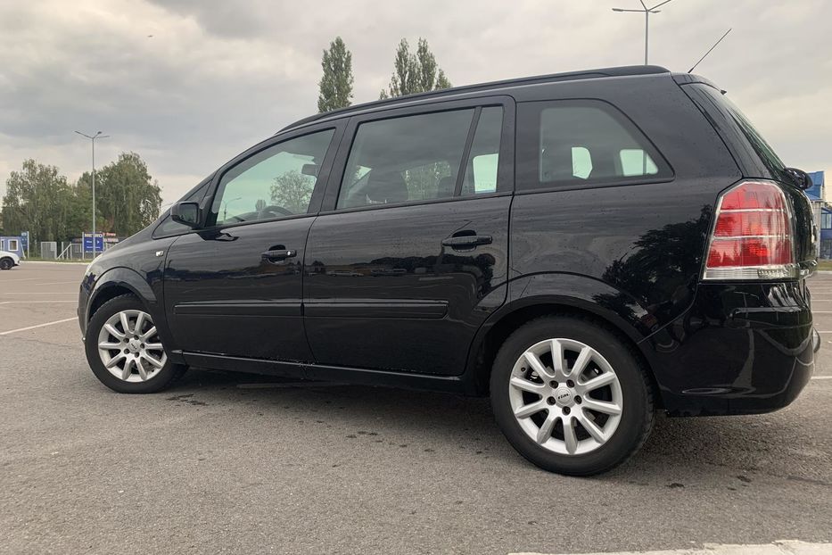 Продам Opel Zafira Минивэн 2006 года в Житомире