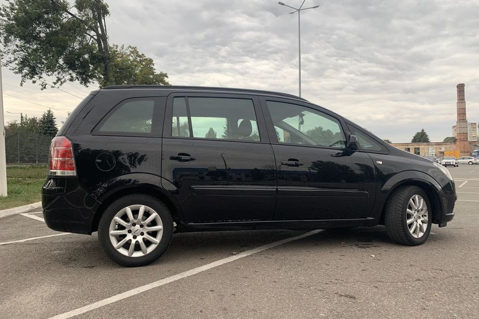 Продам Opel Zafira Минивэн 2006 года в Житомире