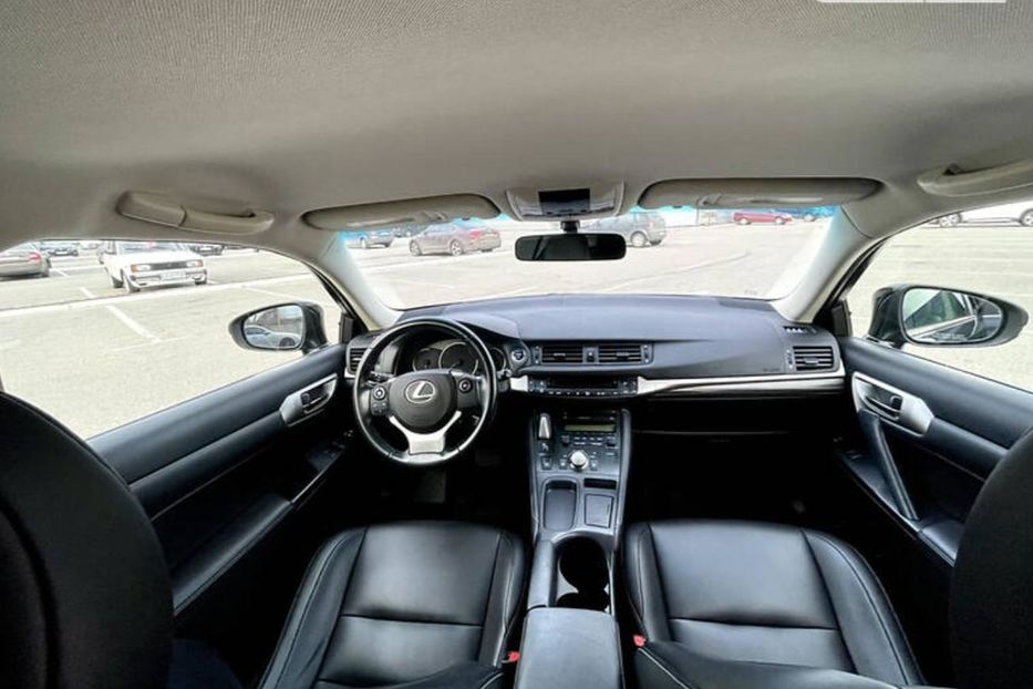 Продам Lexus CT 200h 2015 года в Полтаве