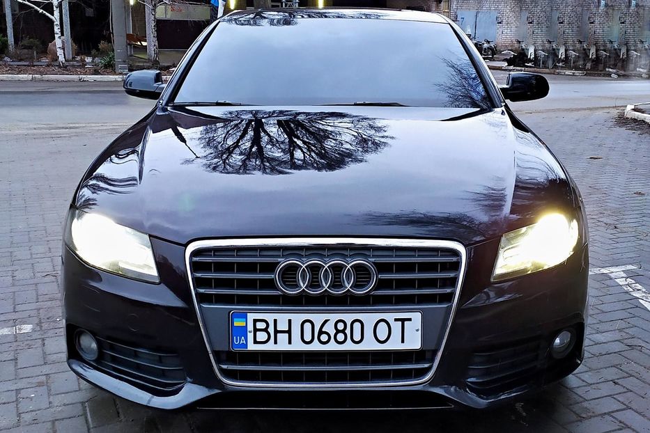 Продам Audi A4 B8 2012 года в Днепре