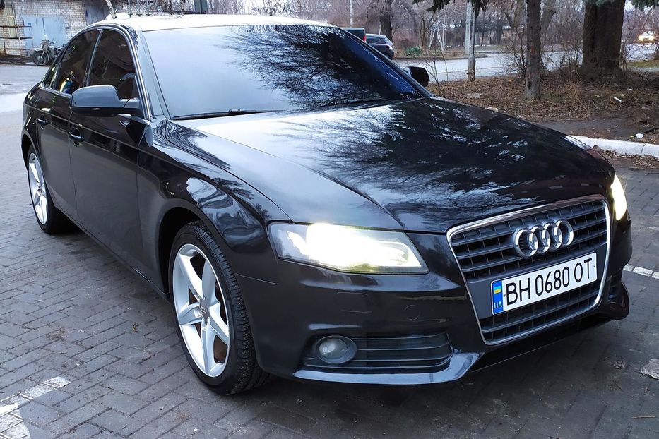 Продам Audi A4 B8 2012 года в Днепре