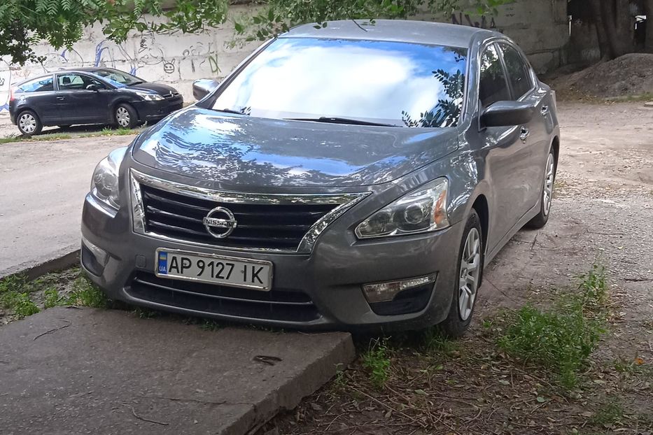 Продам Nissan Altima 2014 года в Запорожье