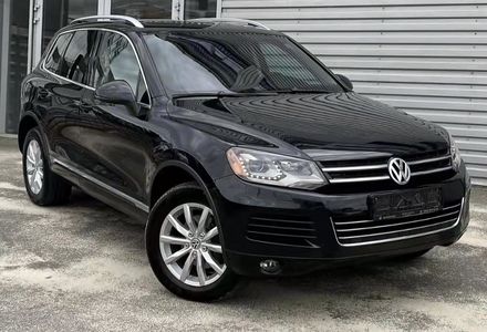 Продам Volkswagen Touareg 2015 года в Киеве