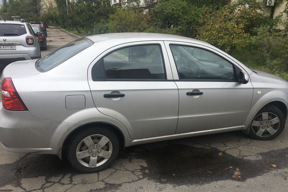 Продам Chevrolet Aveo 2006 года в Киеве