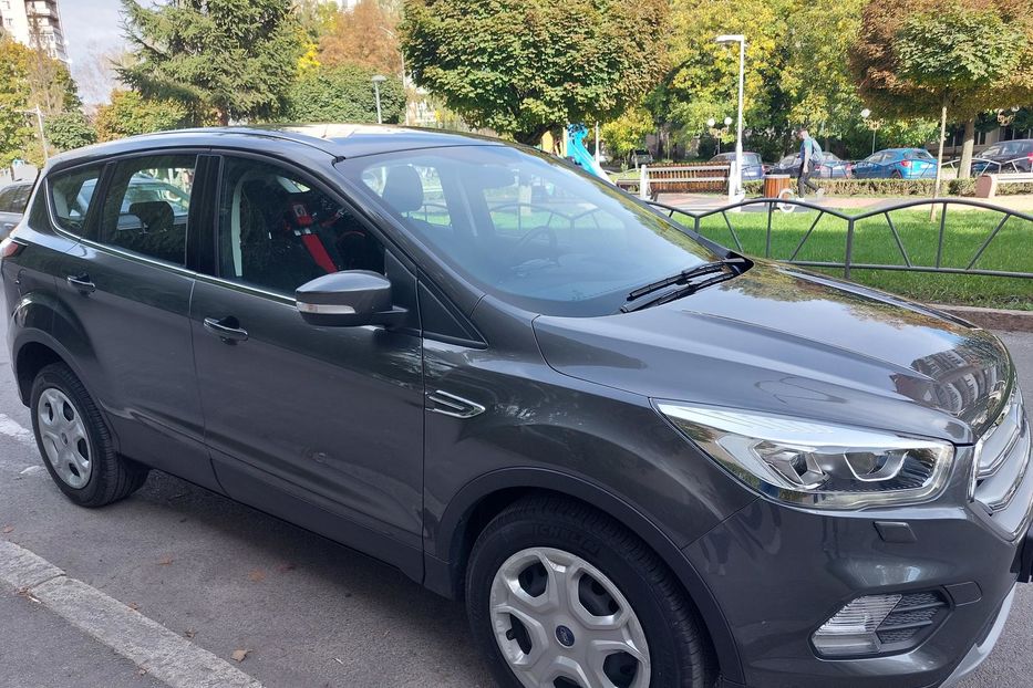 Продам Ford Kuga 2018 года в Виннице