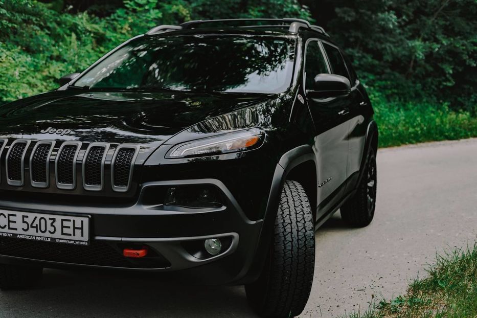 Продам Jeep Cherokee trailhawk 2014 года в Черновцах