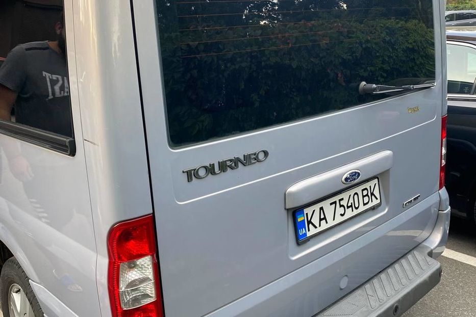 Продам Ford Transit пасс. 2012 года в Киеве