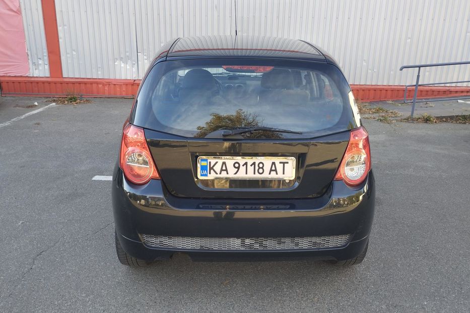 Продам Chevrolet Aveo 2011 года в Киеве