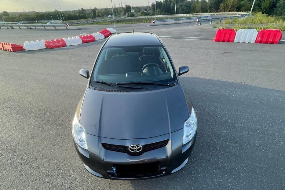 Продам Toyota Auris 2007 года в Киеве