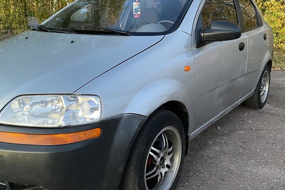 Продам Chevrolet Aveo 2005 года в Чернигове