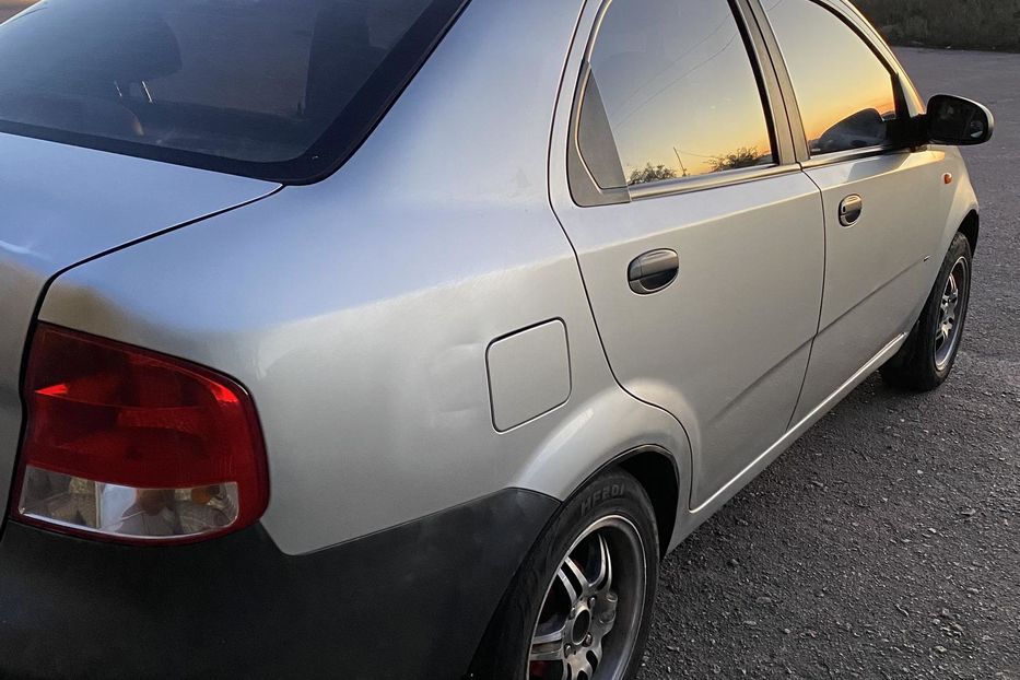 Продам Chevrolet Aveo 2005 года в Чернигове