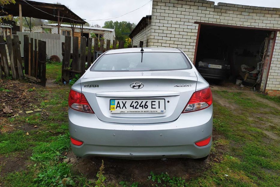 Продам Hyundai Accent  2013 года в Киеве
