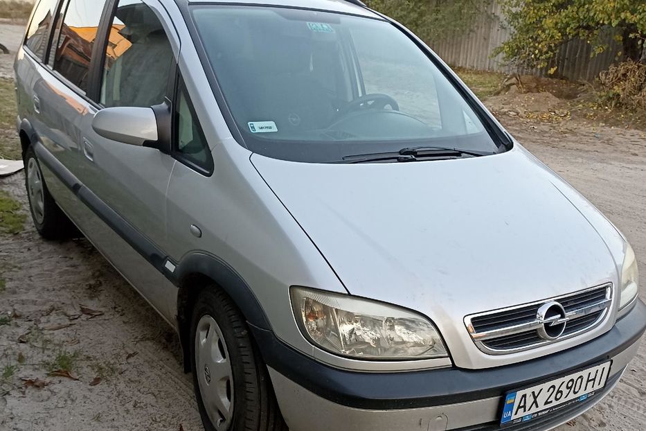 Продам Opel Zafira I поколение/A 2004 года в Харькове