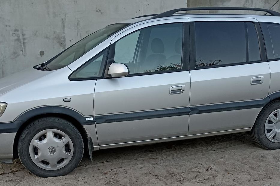 Продам Opel Zafira I поколение/A 2004 года в Харькове