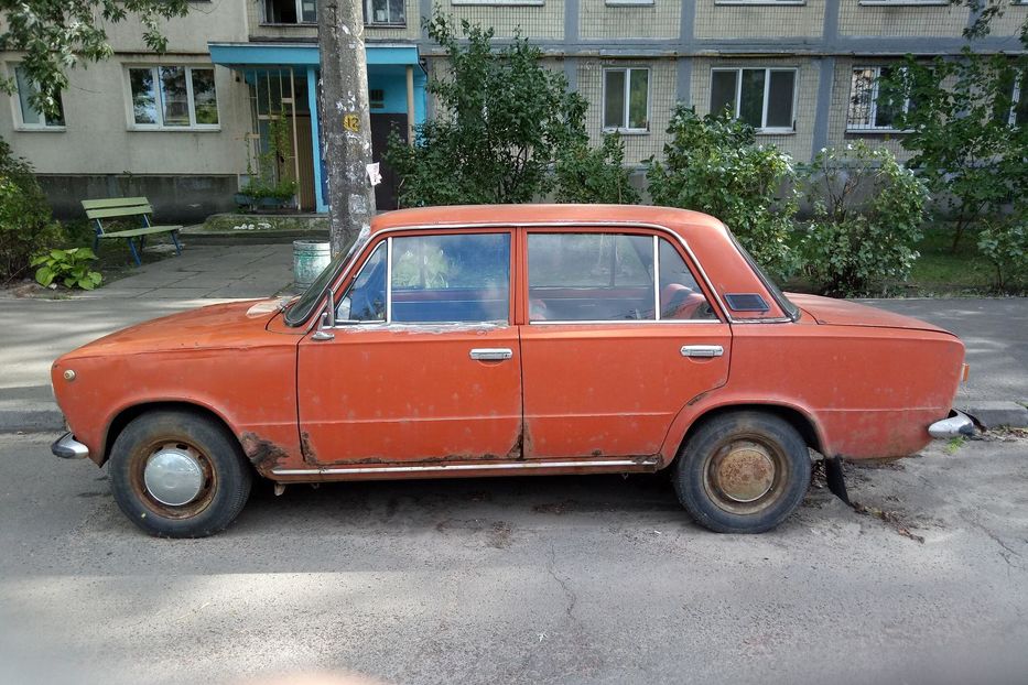 Продам ВАЗ 2101 21013 1981 года в Киеве
