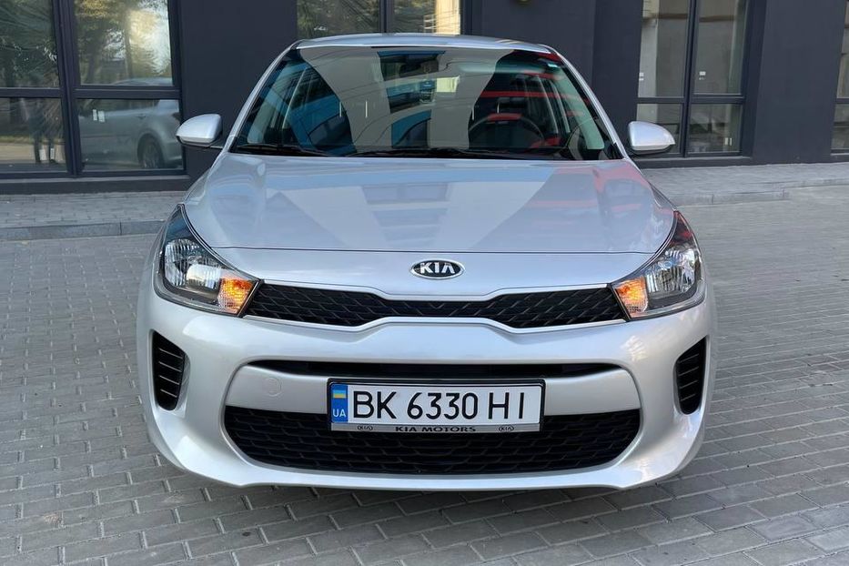 Продам Kia Rio LX S 2019 года в Ровно