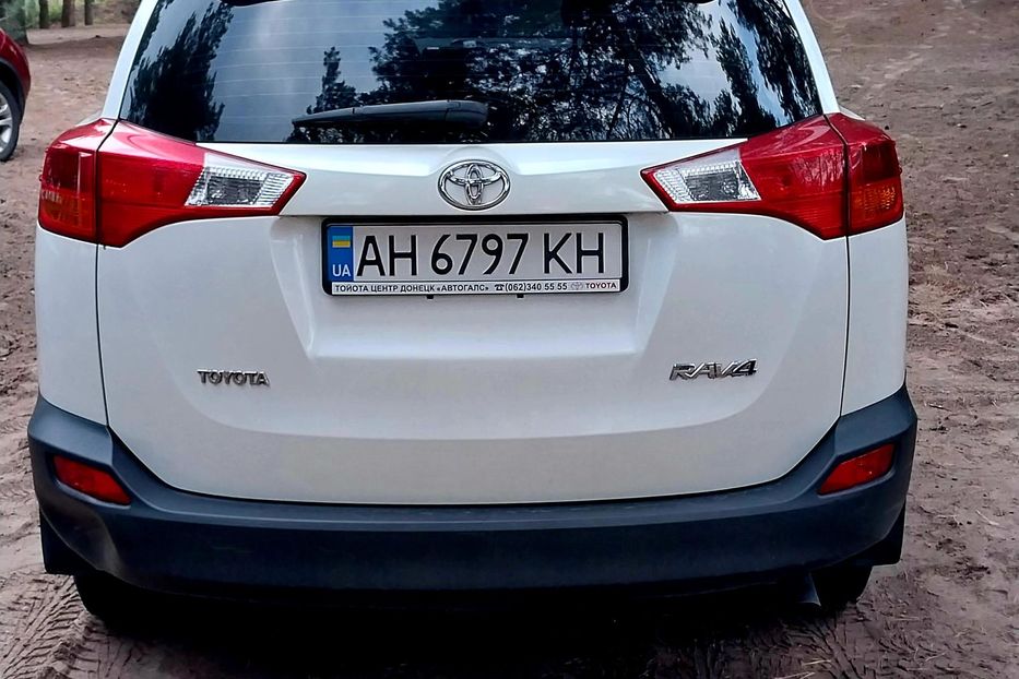 Продам Toyota Rav 4 2014 года в г. Днепродзержинск, Днепропетровская область