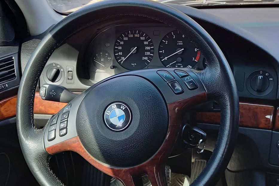 Продам BMW 530 2001 года в Хмельницком