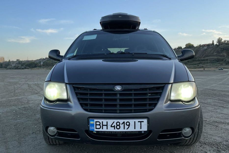 Продам Chrysler Voyager 2004 года в Одессе